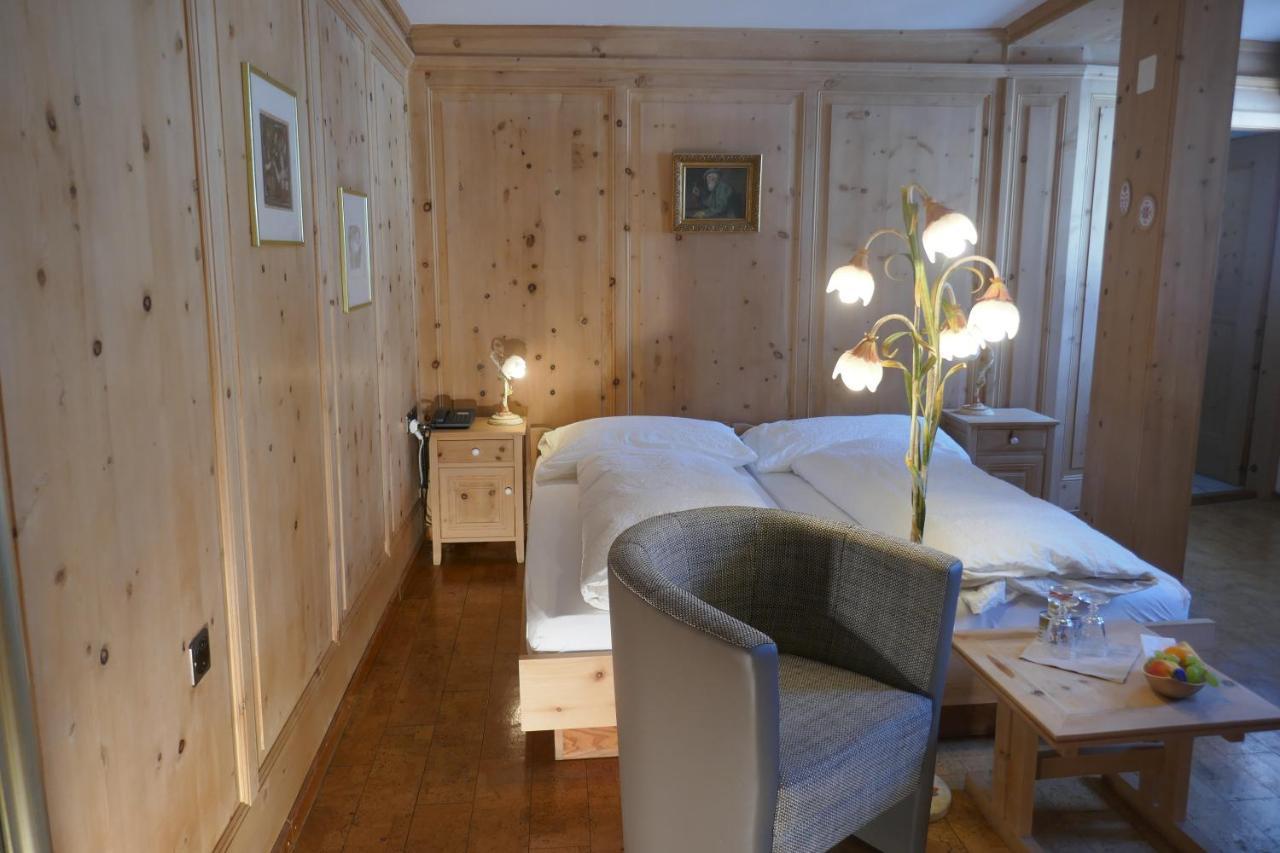 Hotel Traube Scuol Exterior foto